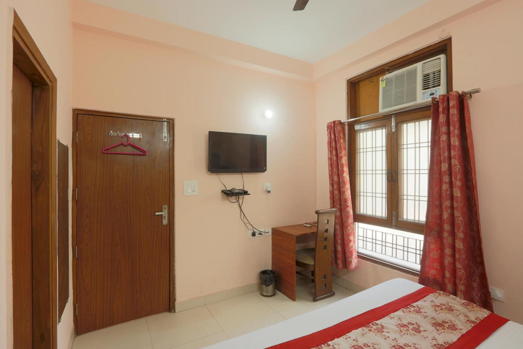 Hotel Ginger Palace - Corporate Hotel Noida Sector 62 Exterior foto